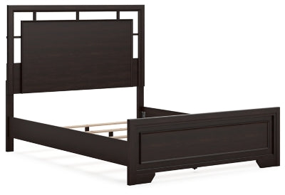 Covetown Queen Panel Bed Supply