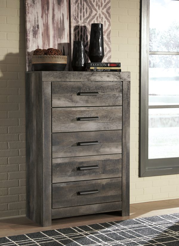 Wynnlow Chest of Drawers Online Hot Sale